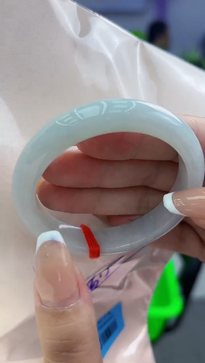 【闪购商品】翡翠手镯未镶嵌翡翠手镯