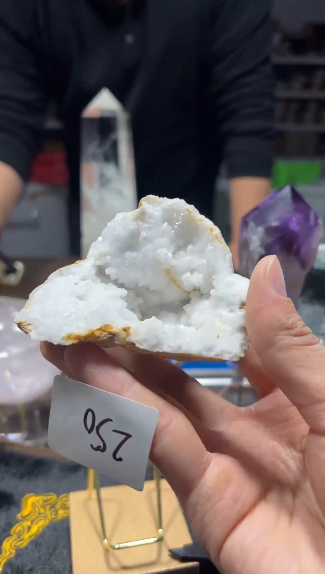 未镶嵌珠宝半成品水晶 天然水晶默认微瑕250