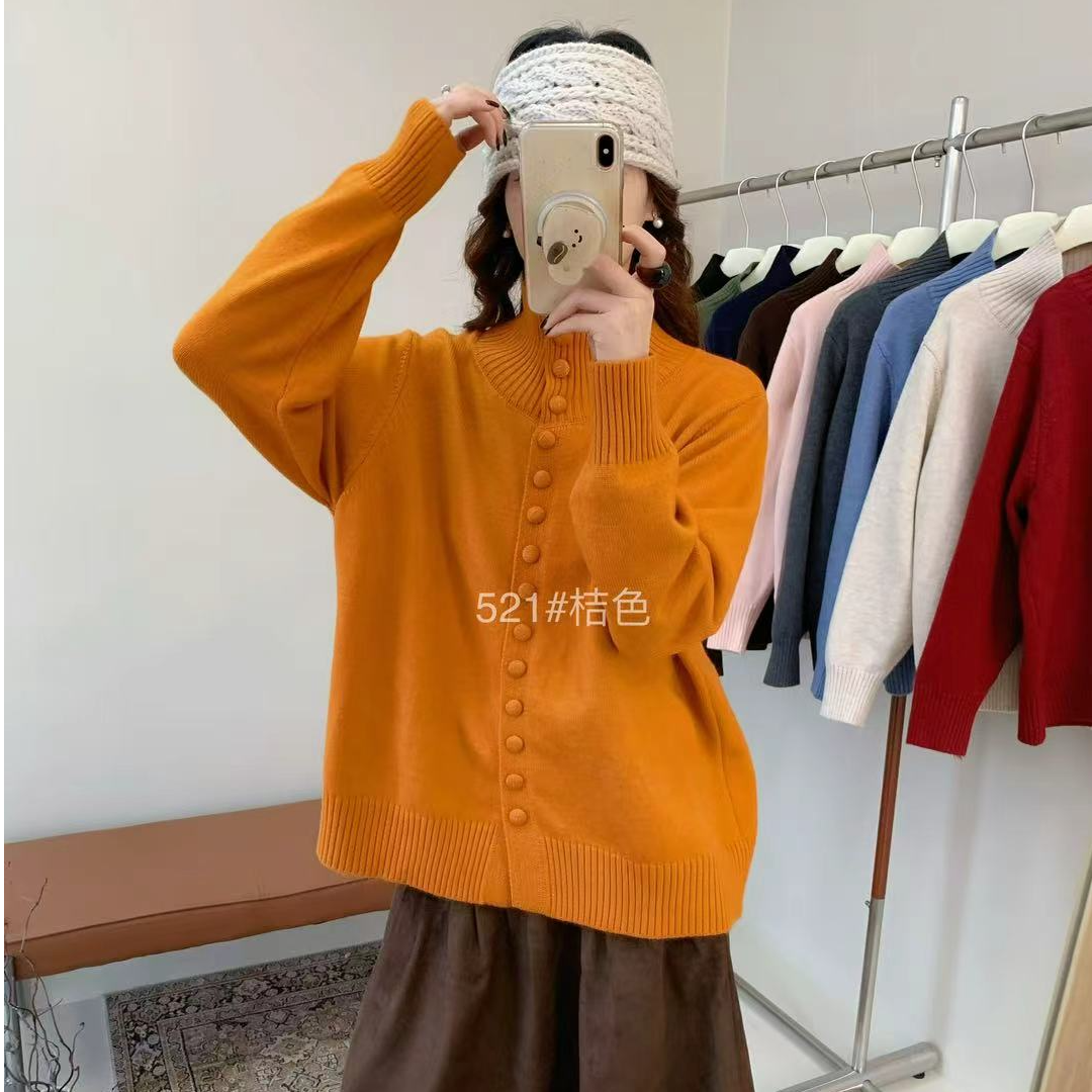 新款百搭一排扣加厚毛衣521
