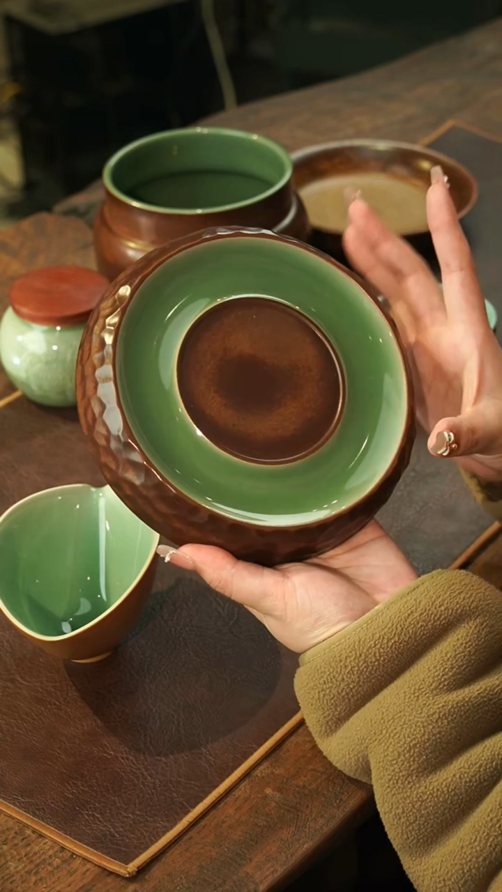 【闪购商品】瓷片王玮 锤纹系列 壶承