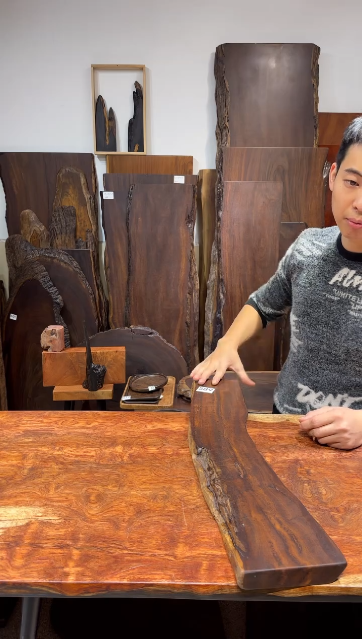 风车木（黑檀木）尺寸64*11*2.8编号598