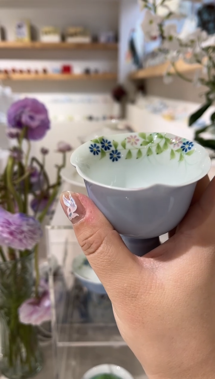 【闪购商品】晴山蓝-野菊赋-折口高足茶杯