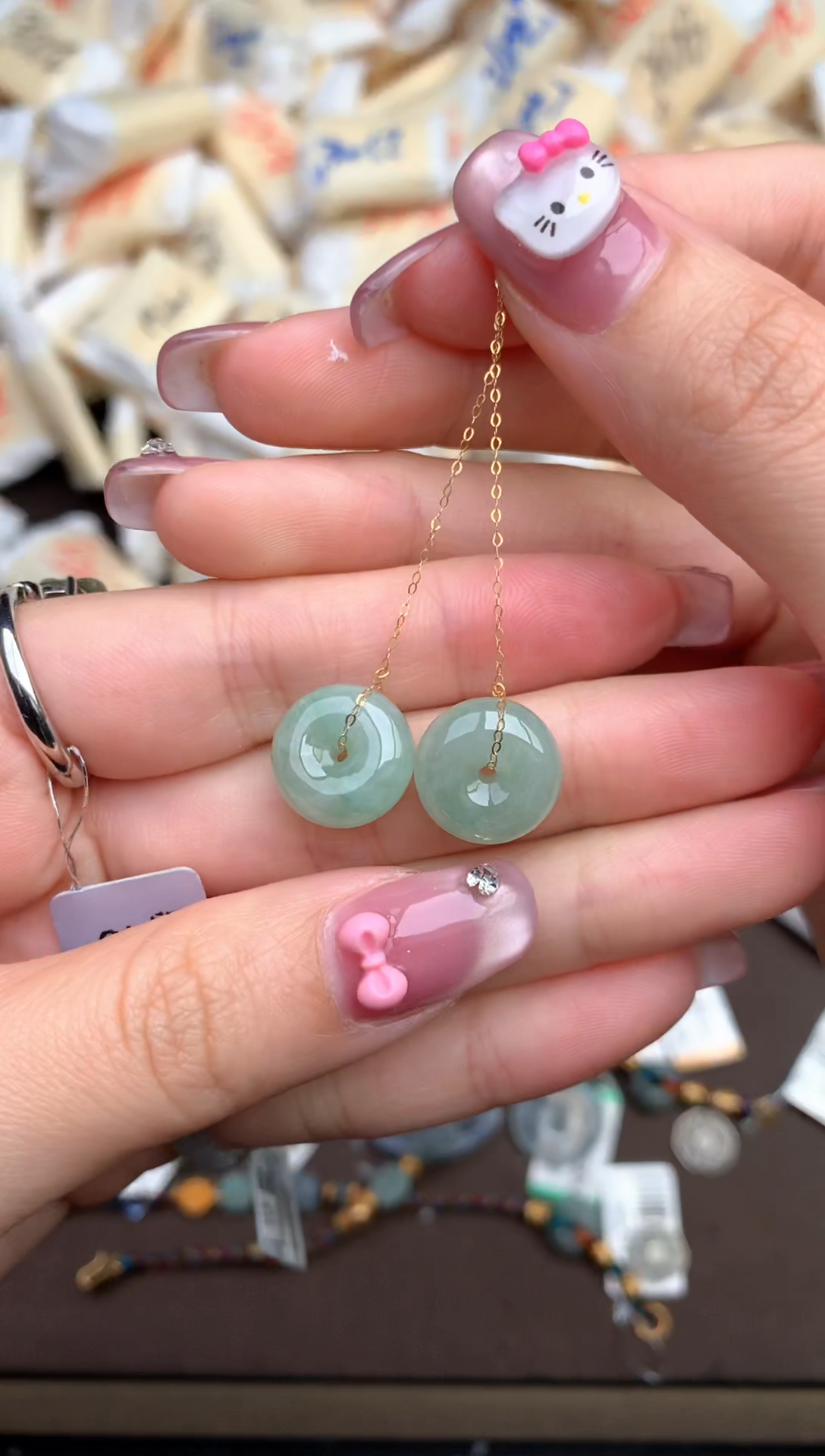 【闪购商品】翡翠耳饰18K金镶嵌 — 