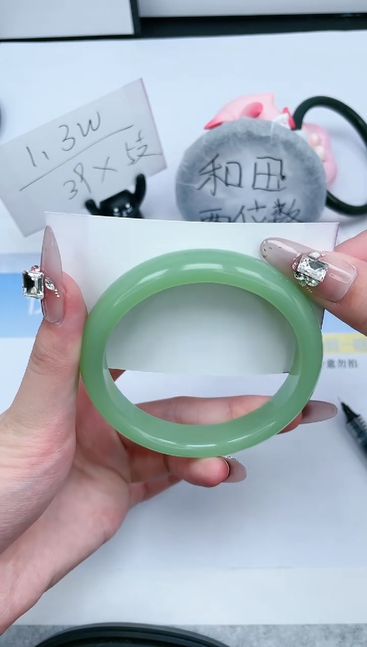 石英质玉未镶嵌手镯117-63