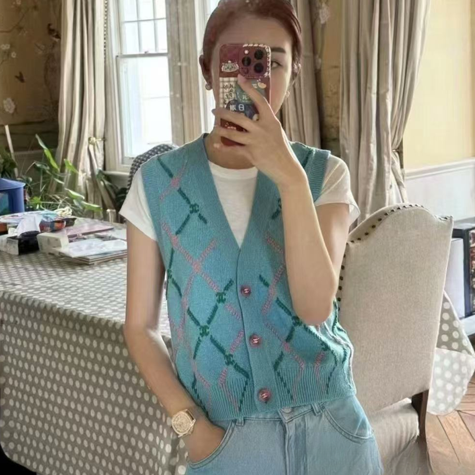 95新 Chanel/香奈儿 24A手工坊蓝色女式羊绒背心针织马甲 36码 