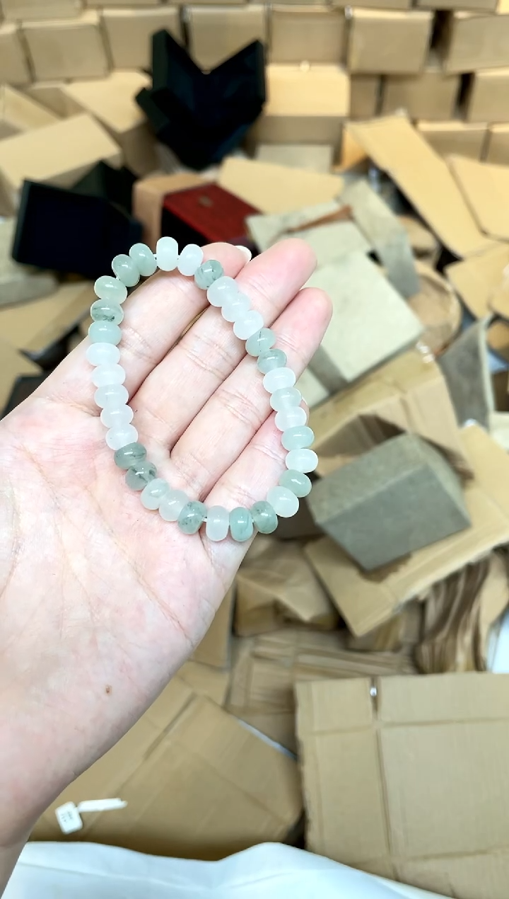 石英质玉手镯未镶嵌算盘