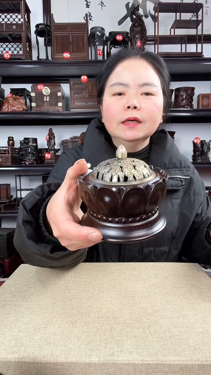 【闪购商品】木660瑕疵老李红木工艺品