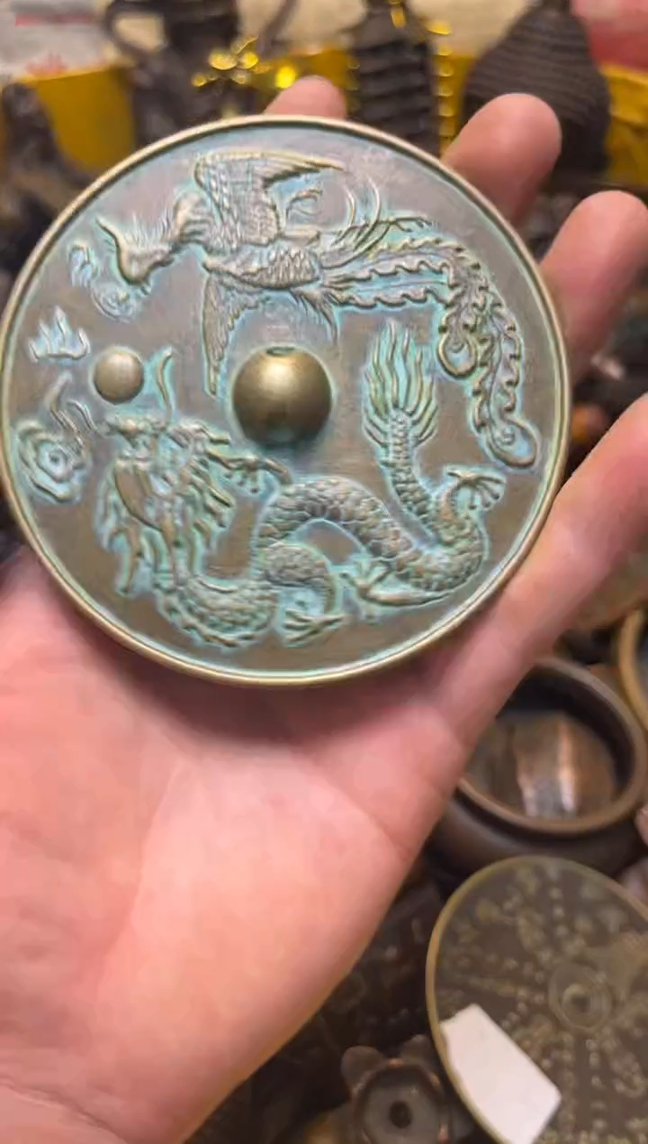 精美铜器，点击下单