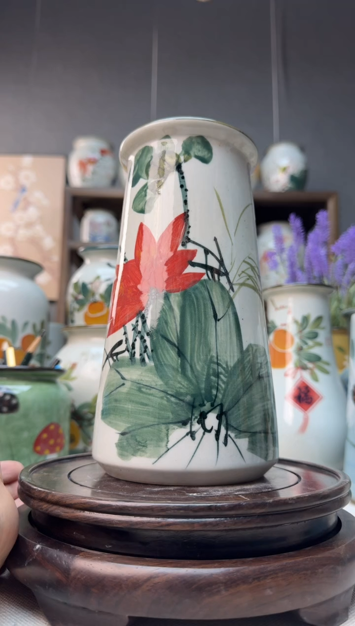 【闪购商品】瓶景德镇手绘陶瓷花瓶底部无孔高20口9左右