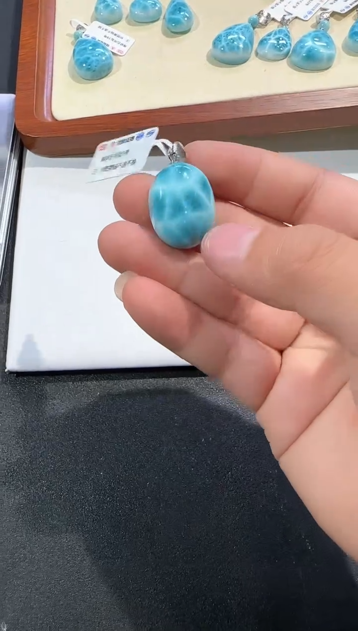 【闪购商品】针钠钙石（海纹石）吊坠(不含链)未镶嵌50号