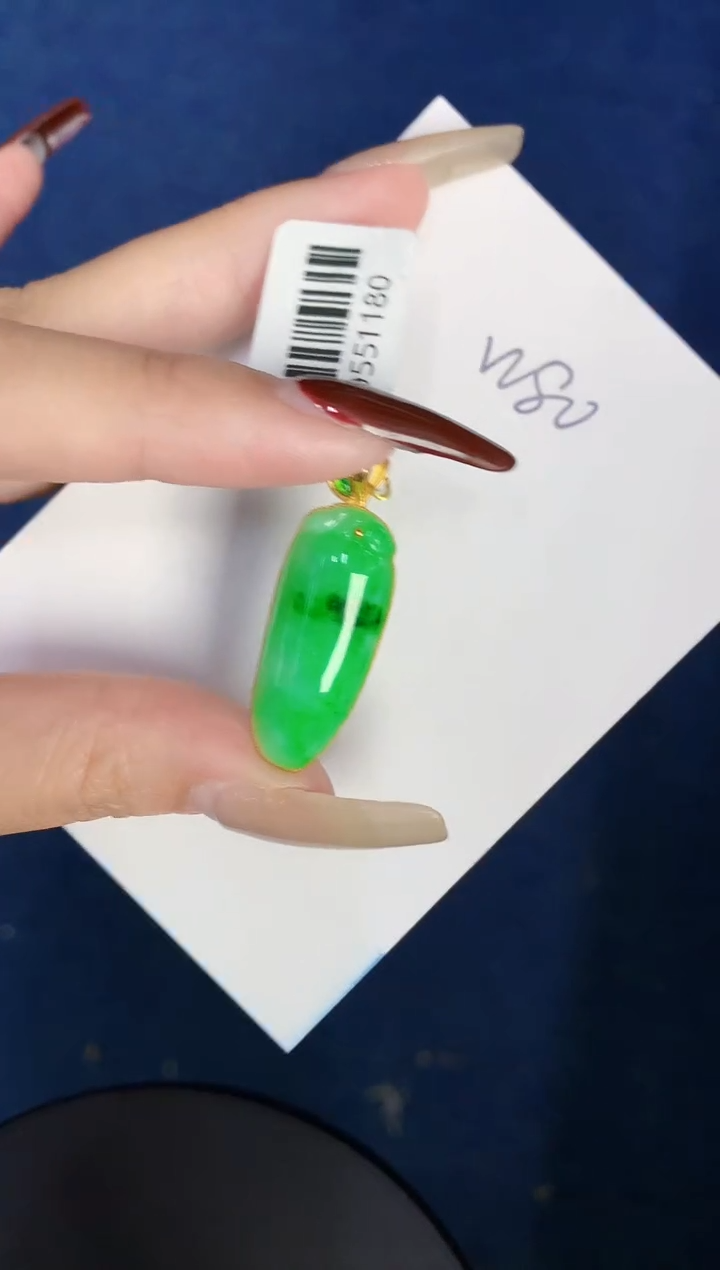 【闪购商品】翡翠颈饰18K金镶嵌0000000000