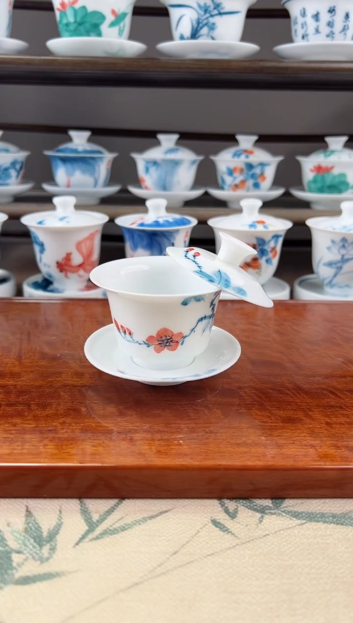 微瑕山茶花三才小马蹄盖碗