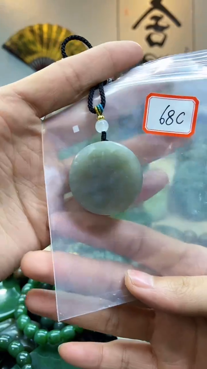 未镶嵌和田玉挂件1