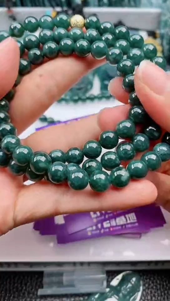 【闪购商品】翡翠颈饰未镶嵌