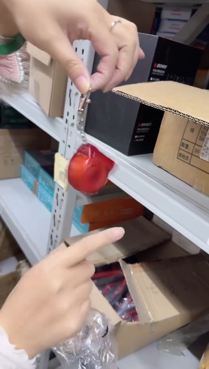 拓利亚MS011013一便携式钢卷尺 