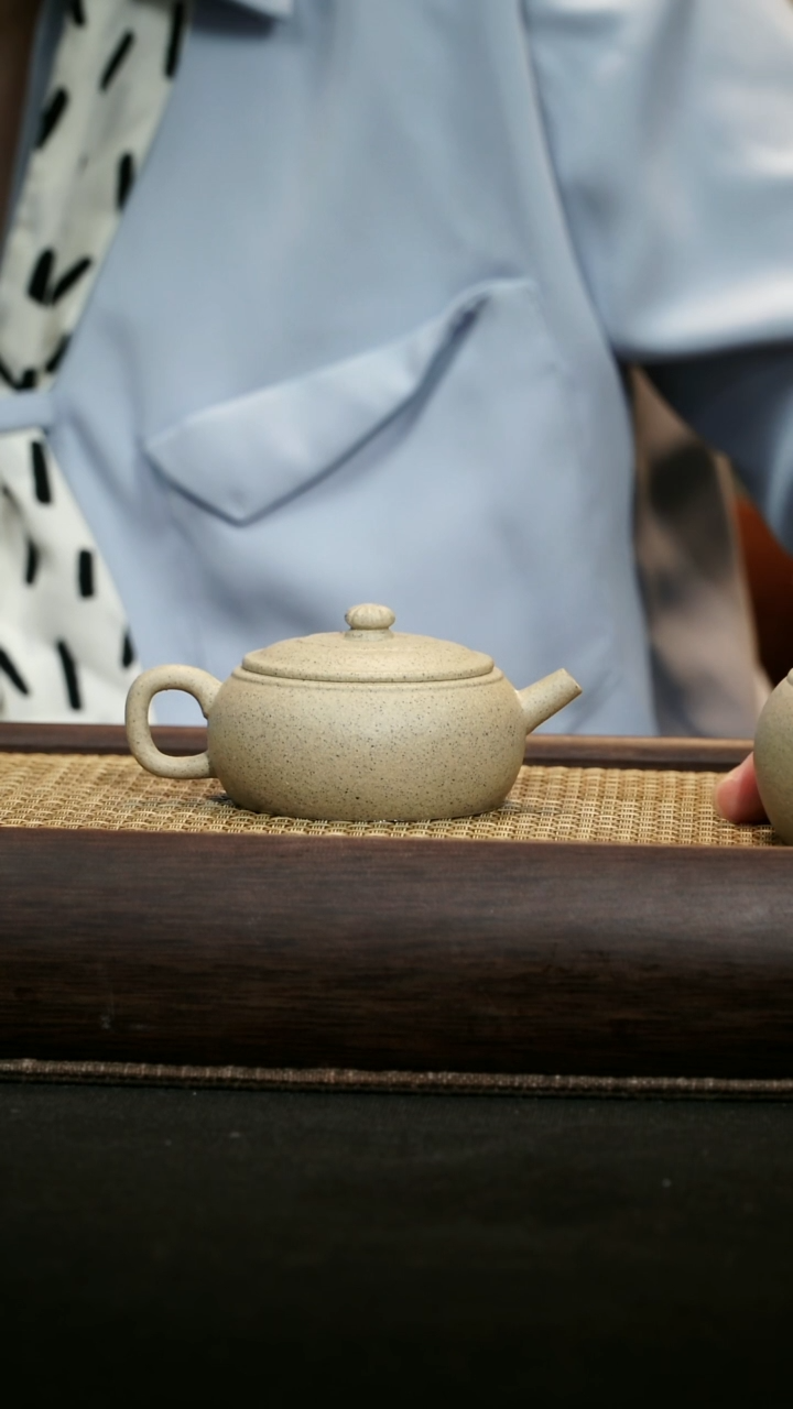 茶壶紫砂天茶星周季山石鼓壶