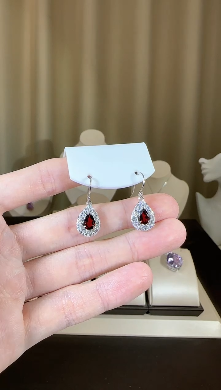 【闪购商品】石榴石耳饰银S925镶嵌5*7mm耳钩