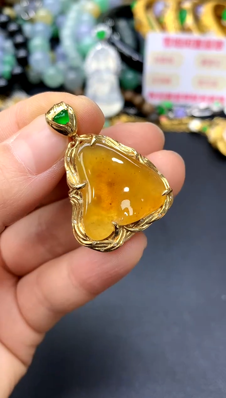 颈饰18K金镶嵌翡翠315-中国好珍宝