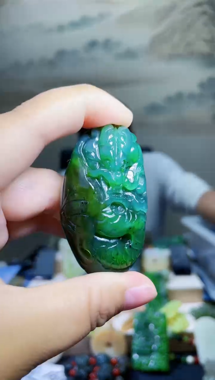 颈饰未镶嵌和田玉1