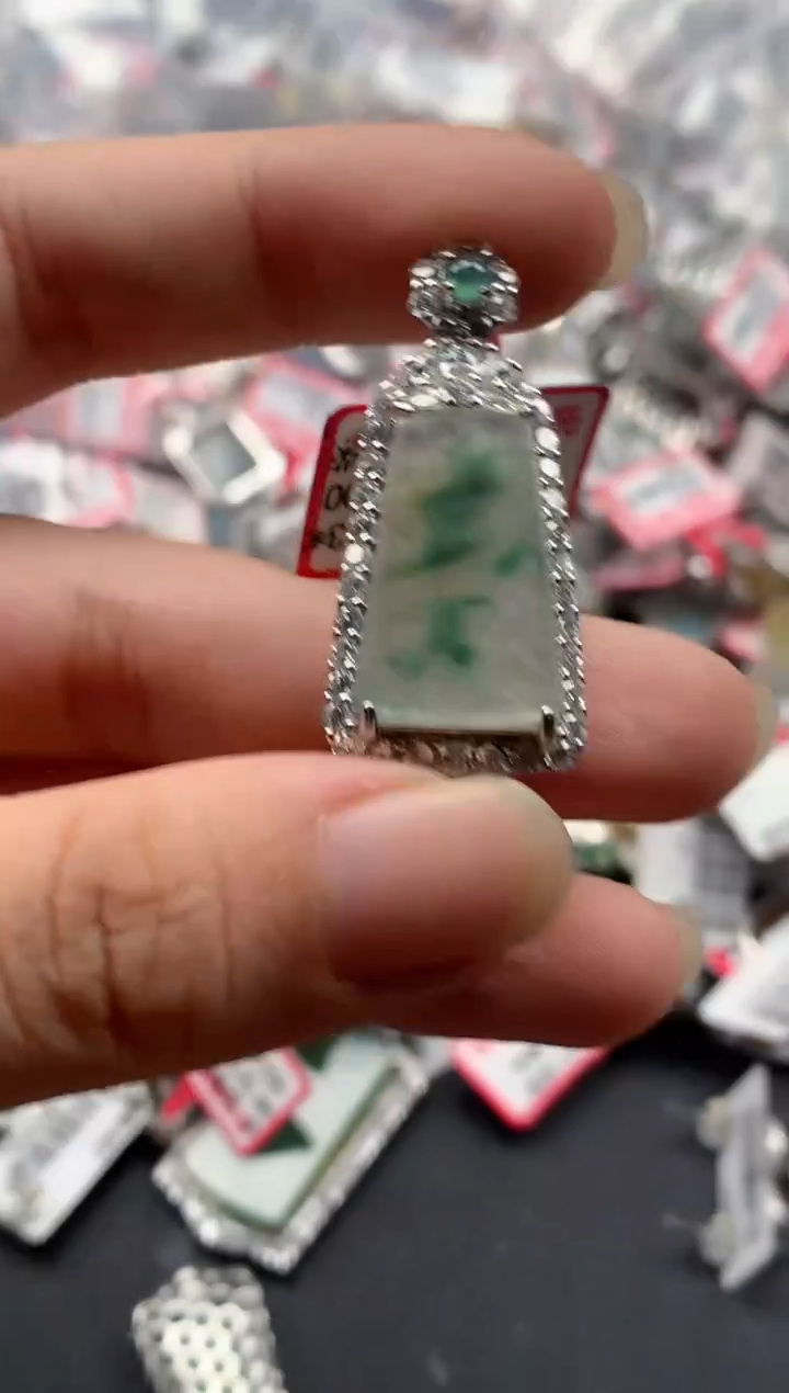 银S925镶嵌戒指翡翠天然A货缅甸翡翠