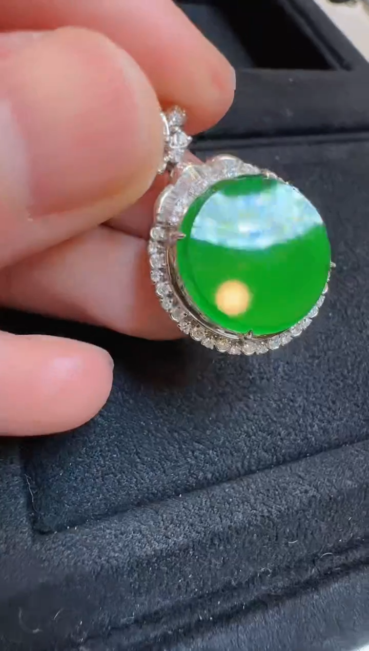 【闪购商品】翡翠吊坠(不含链)18K金镶嵌多样性团购发一件