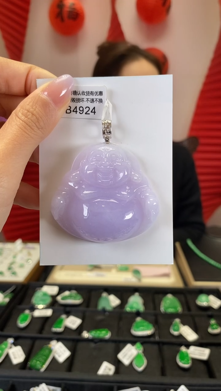 【闪购商品】翡翠颈饰18K金镶嵌B4924 佛公 含运营费