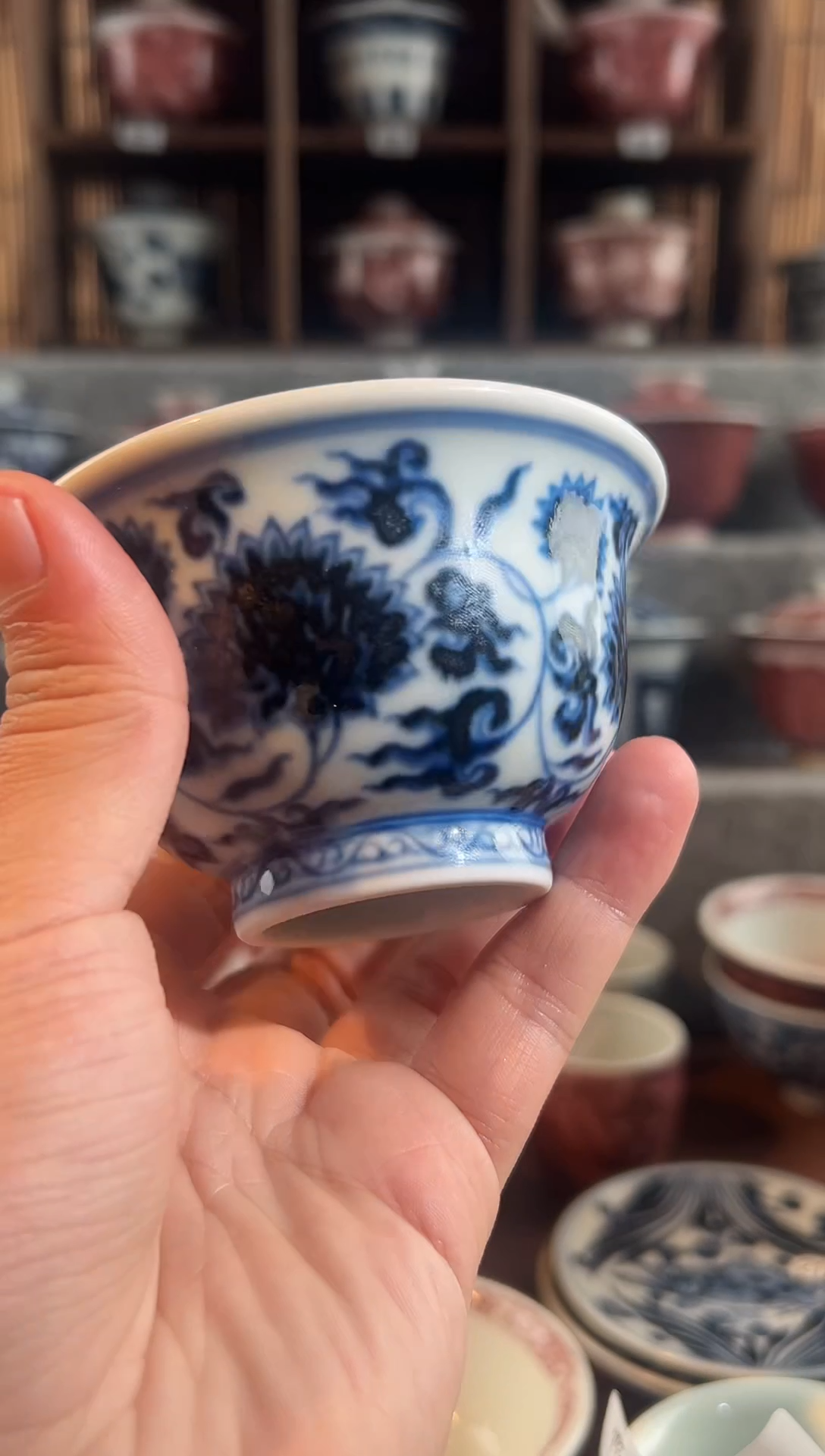 【闪购商品】天禄言瓷缠枝莲压手a109