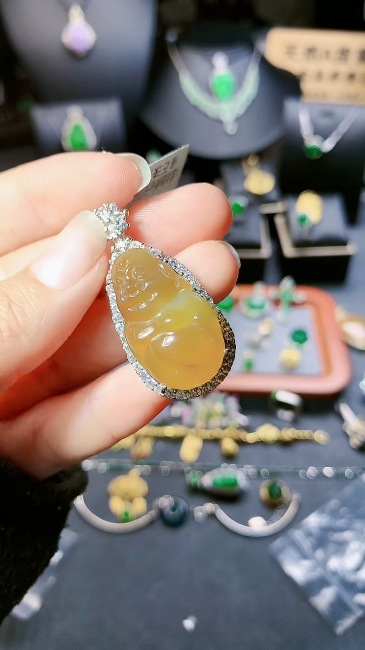 【闪购商品】翡翠吊坠(赠链)银S925镶嵌吊坠