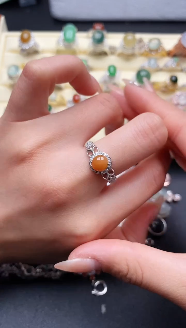 【闪购商品】翡翠戒指银S925镶嵌999999+4