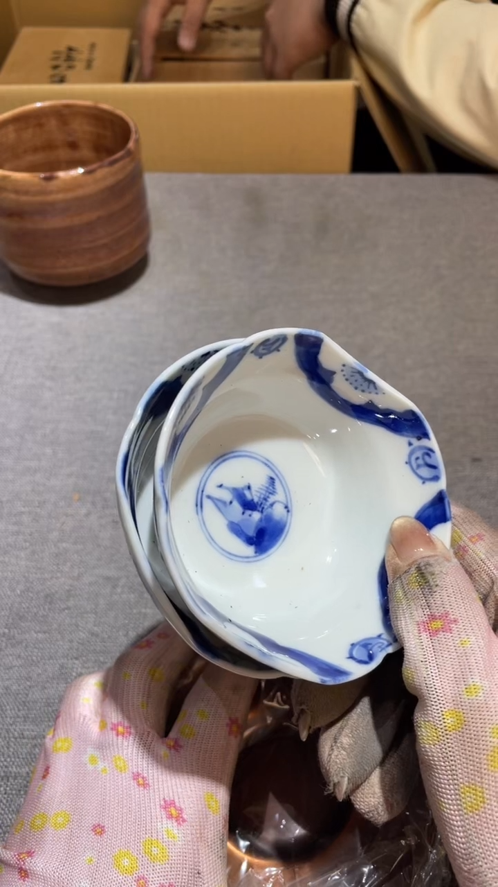 陶瓷查*斯查尔斯     