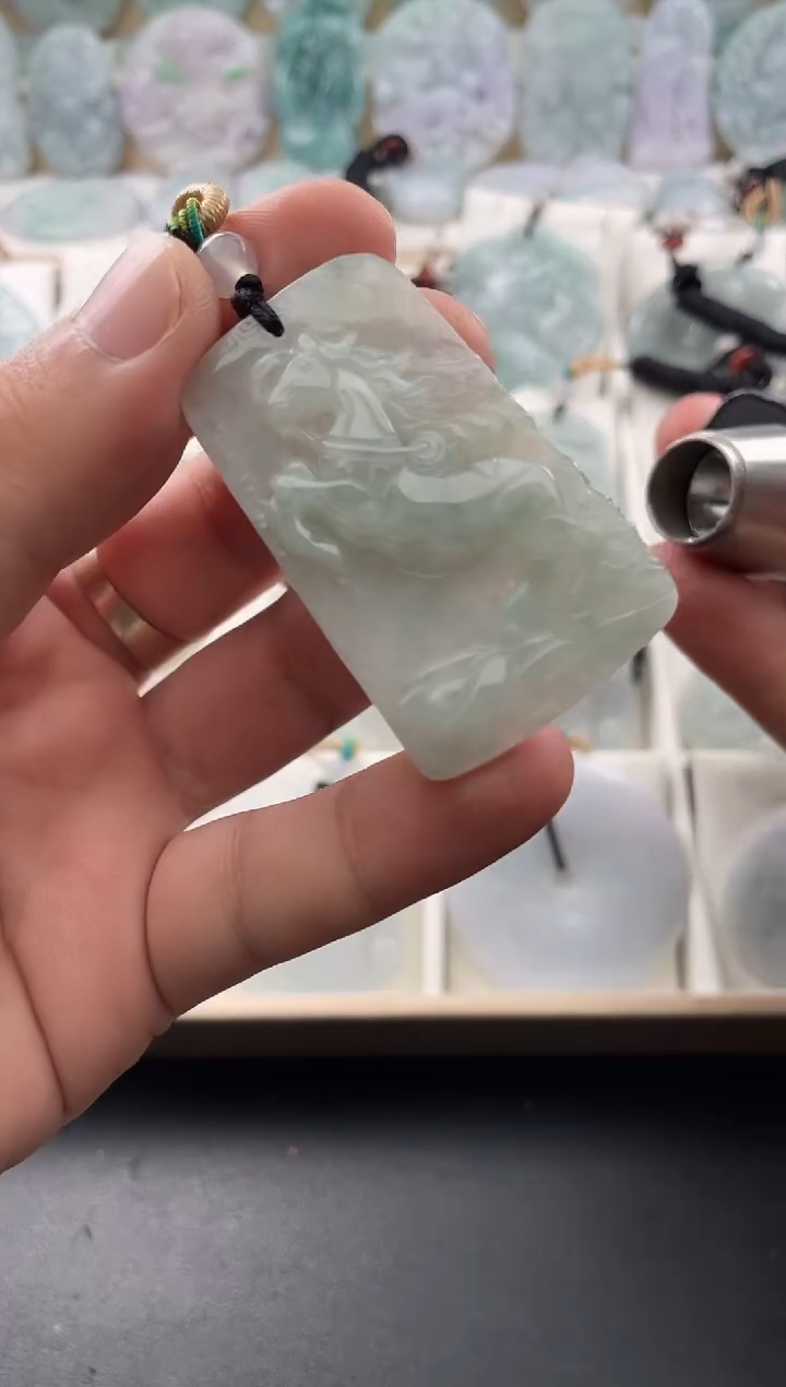 颈饰未镶嵌翡翠25/10/23/.151