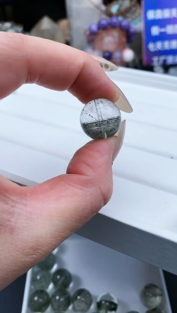 【闪购商品】水晶吊坠(不含链)未镶嵌42a拍二发一/1.29/1个