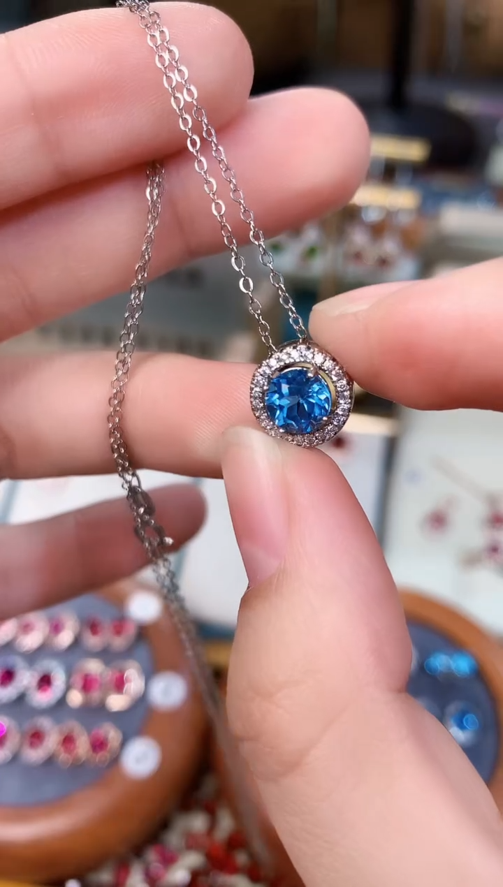 【闪购商品】托帕石吊坠银S925镶嵌天然