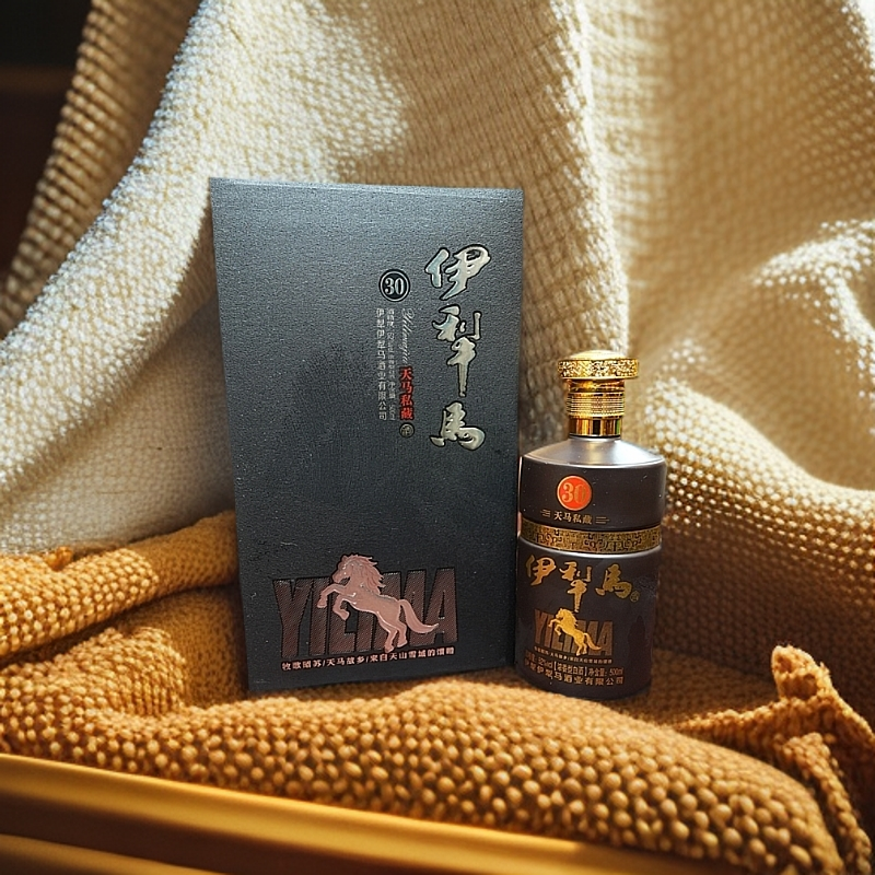 伊犁马（新疆）天马私藏52%Vol浓香型白酒（500ml）