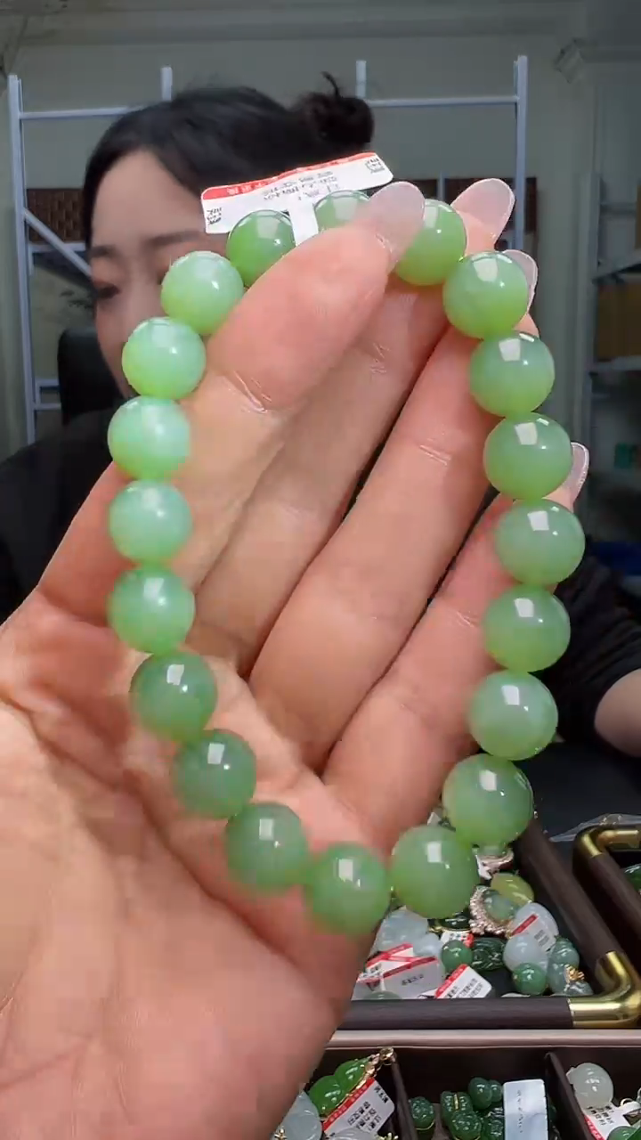 颈饰未镶嵌和田玉（多样性发货.发其一)12.03.54