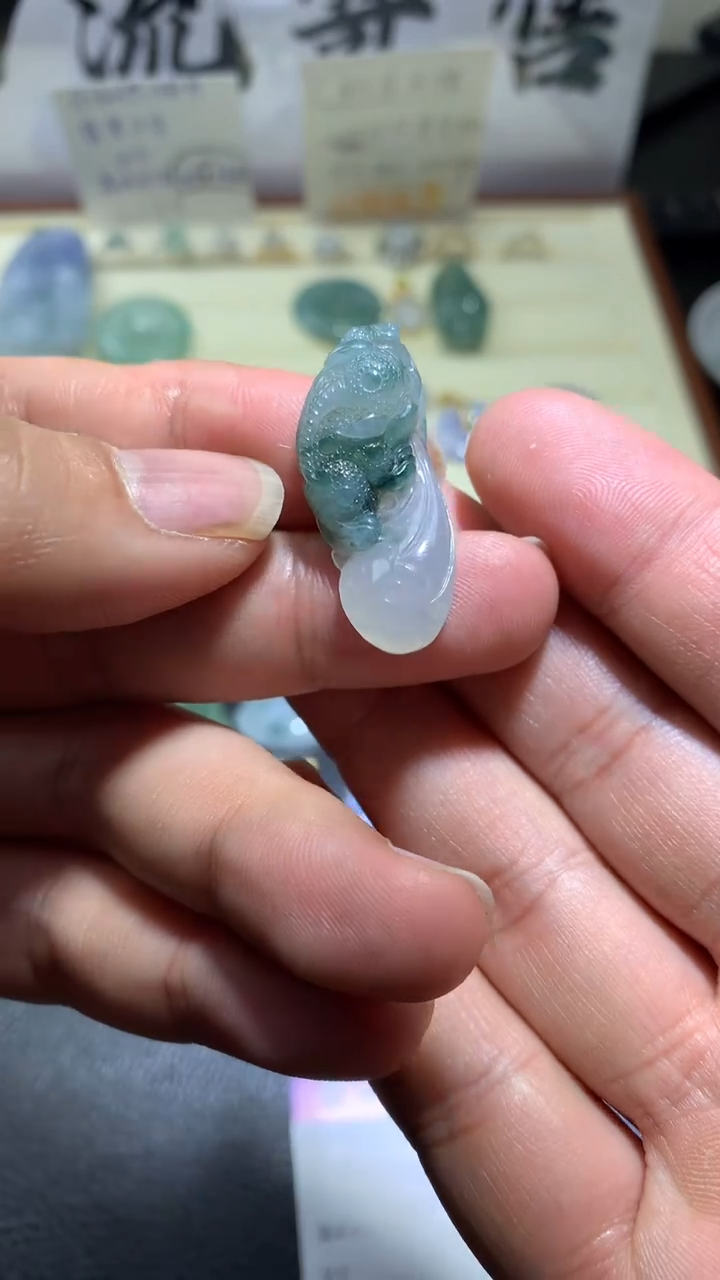 【闪购商品】翡翠颈饰未镶嵌030天然缅甸翡翠A货