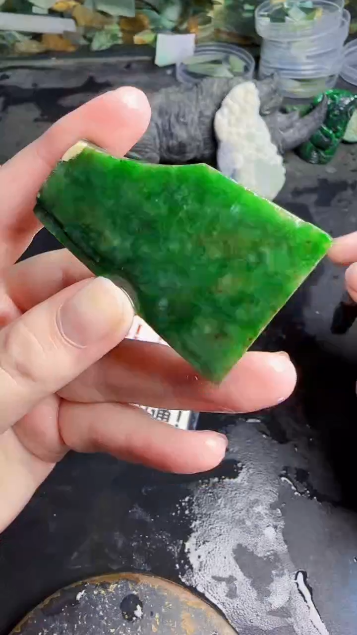 未镶嵌挂件翡翠玻****族天然翡翠042