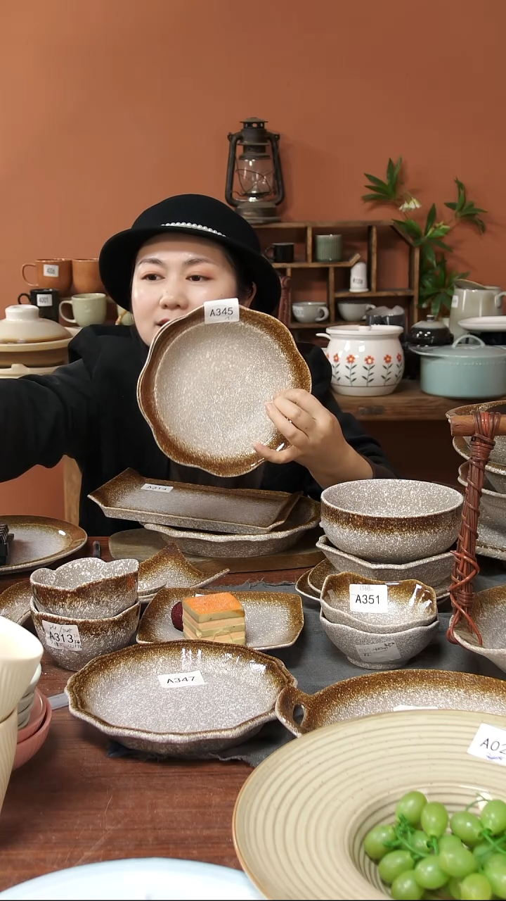 陶瓷A345 一个陶瓷粗陶花边碗8寸可能微20*5
