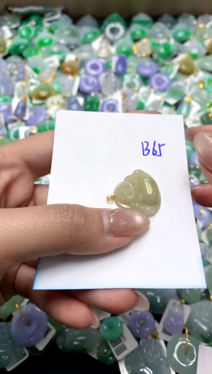 【闪购商品】翡翠颈饰18K金镶嵌1111111111111111