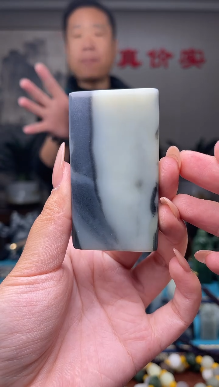 未镶嵌和田玉挂件1