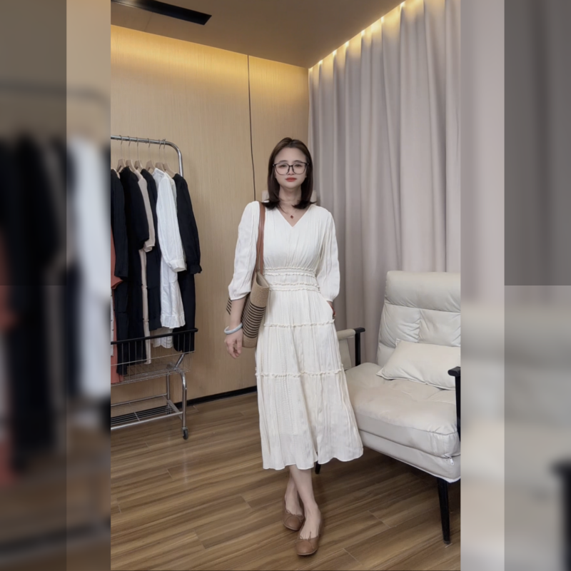 小个子春新款连衣裙显瘦气质遮肚子轻奢时尚设计师法式收腰裙子06