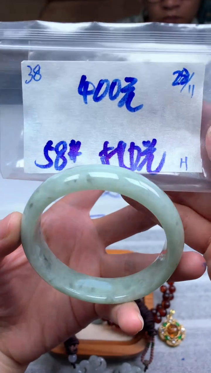 未镶嵌定制翡翠38毛货需精细抛光挂件多样性拍一发一