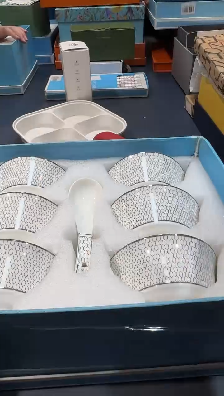 【闪购商品】碗B852-H1728全场正品，京东包邮