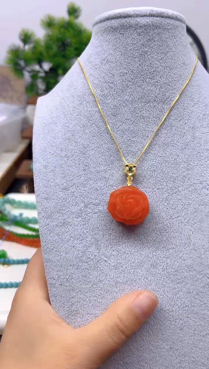 【闪购商品】蜜蜡吊坠(赠链)银S925镀金镶嵌吊坠D12