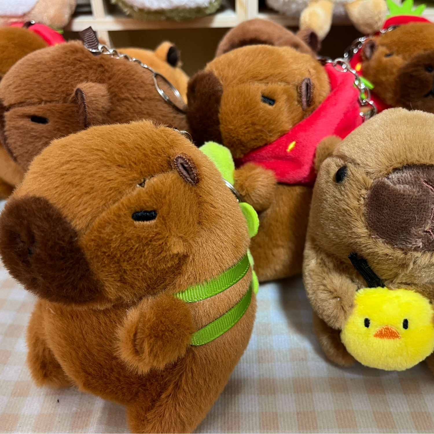 网红挂件卡皮巴拉爆品挂件时尚百搭卡皮巴拉