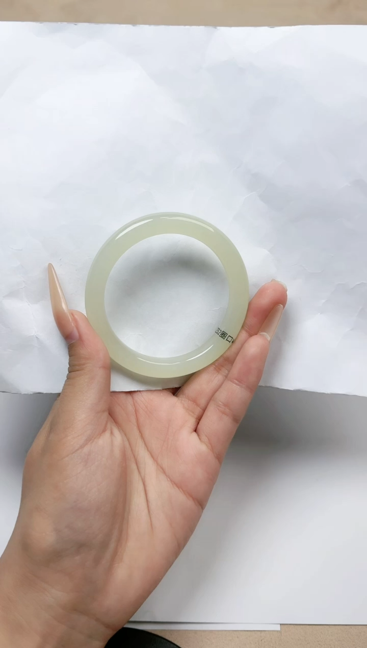 【闪购商品】和田玉手镯未镶嵌52/53圈口 YY