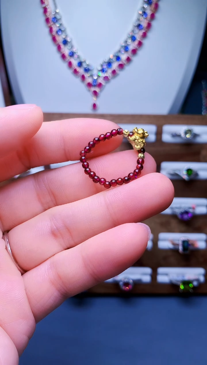 【闪购商品】石榴石戒圈未镶嵌............