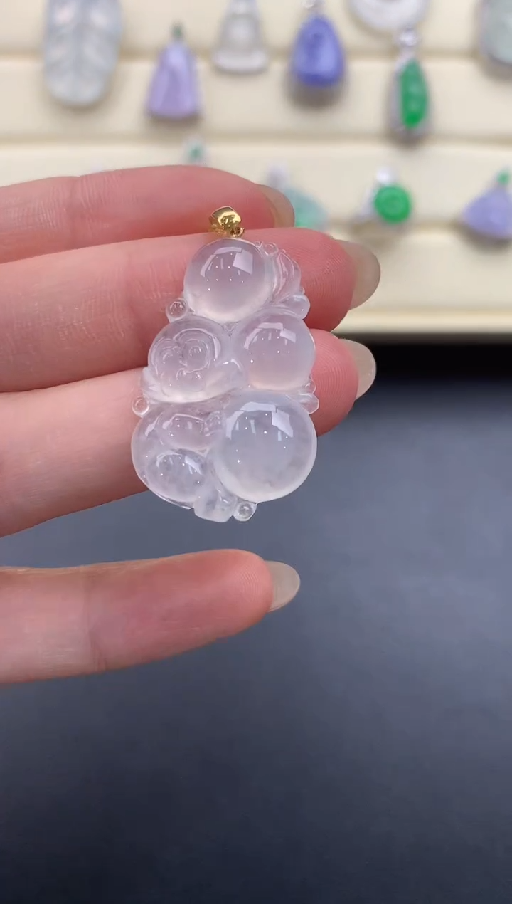 【闪购商品】翡翠颈饰18K金镶嵌Q95     