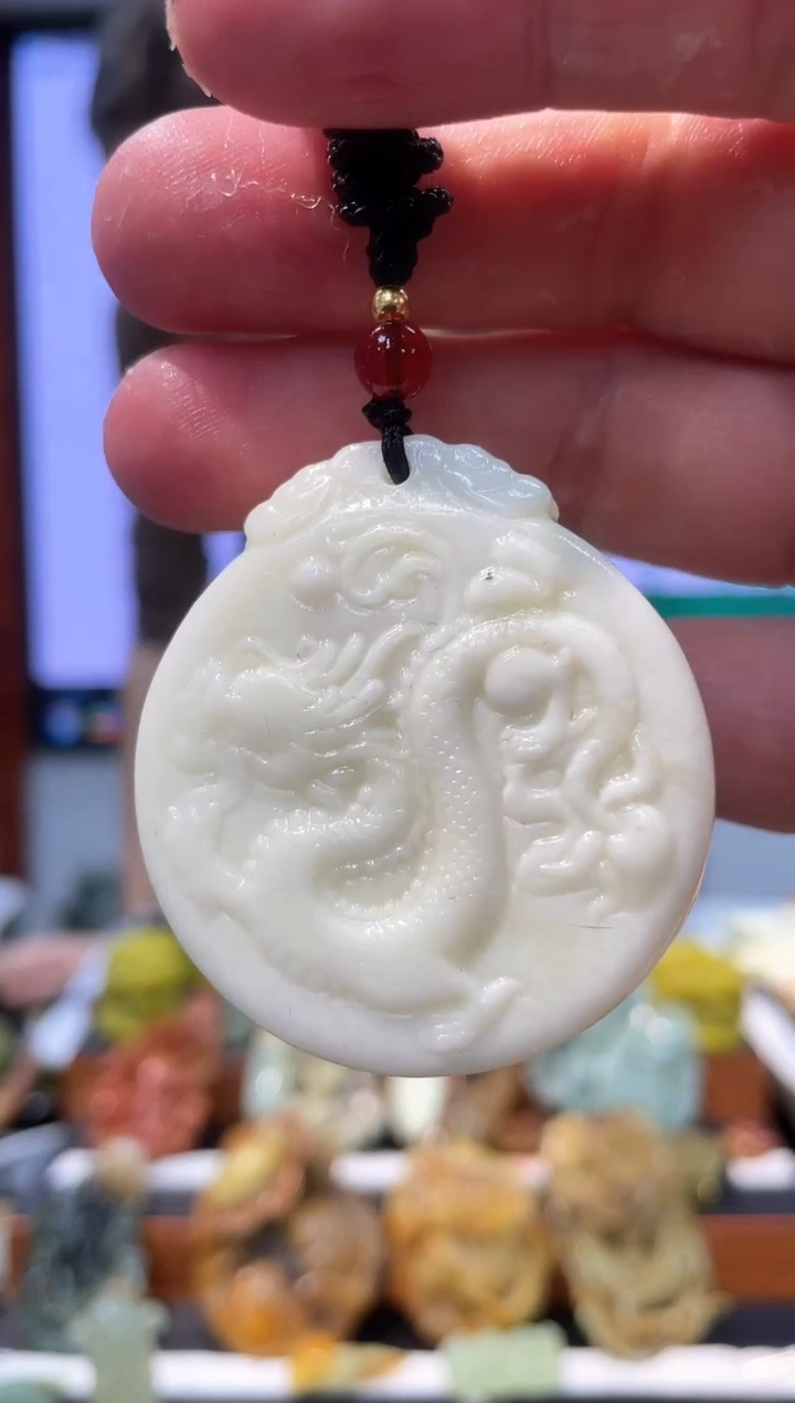 【闪购商品】岫玉吊坠未镶嵌·