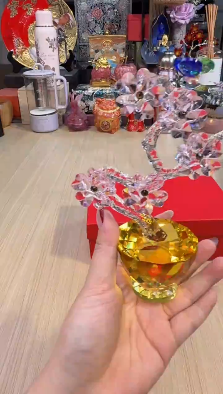 68粉色花朵水晶摆件